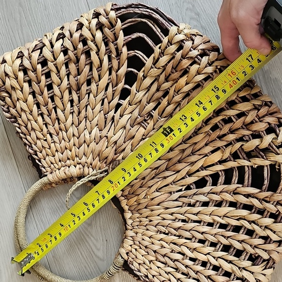 Straw Studios Woven Rattan Circle Boho Hand Bag Purse - Picture 11 of 12